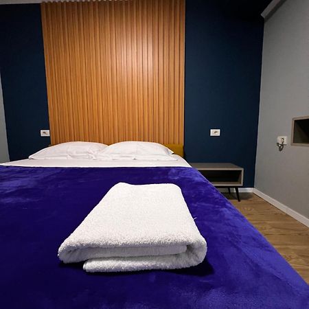Genta Apartment "21 Dhjetori" Тирана Экстерьер фото