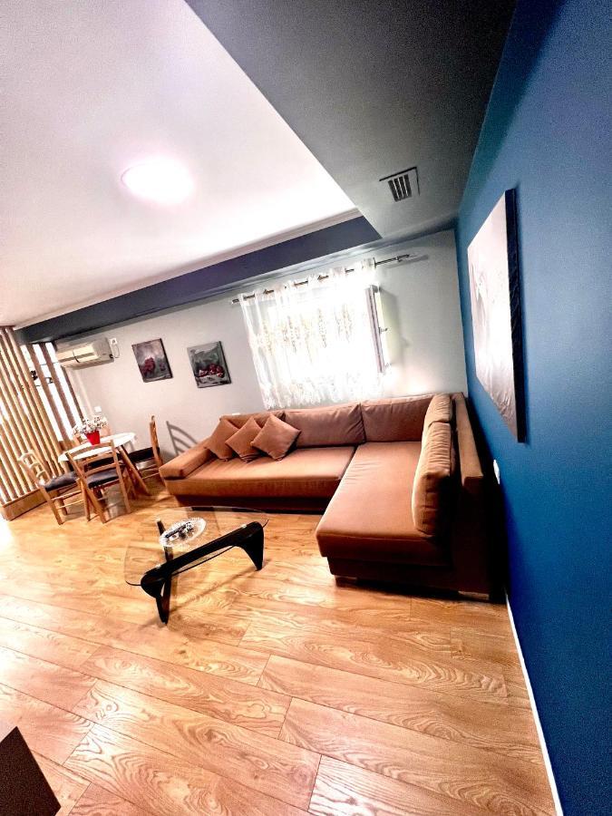 Genta Apartment "21 Dhjetori" Тирана Экстерьер фото